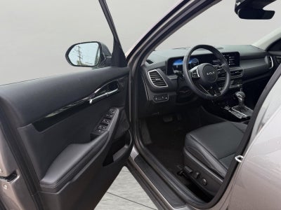 2024 Kia Seltos EX IVT AWD