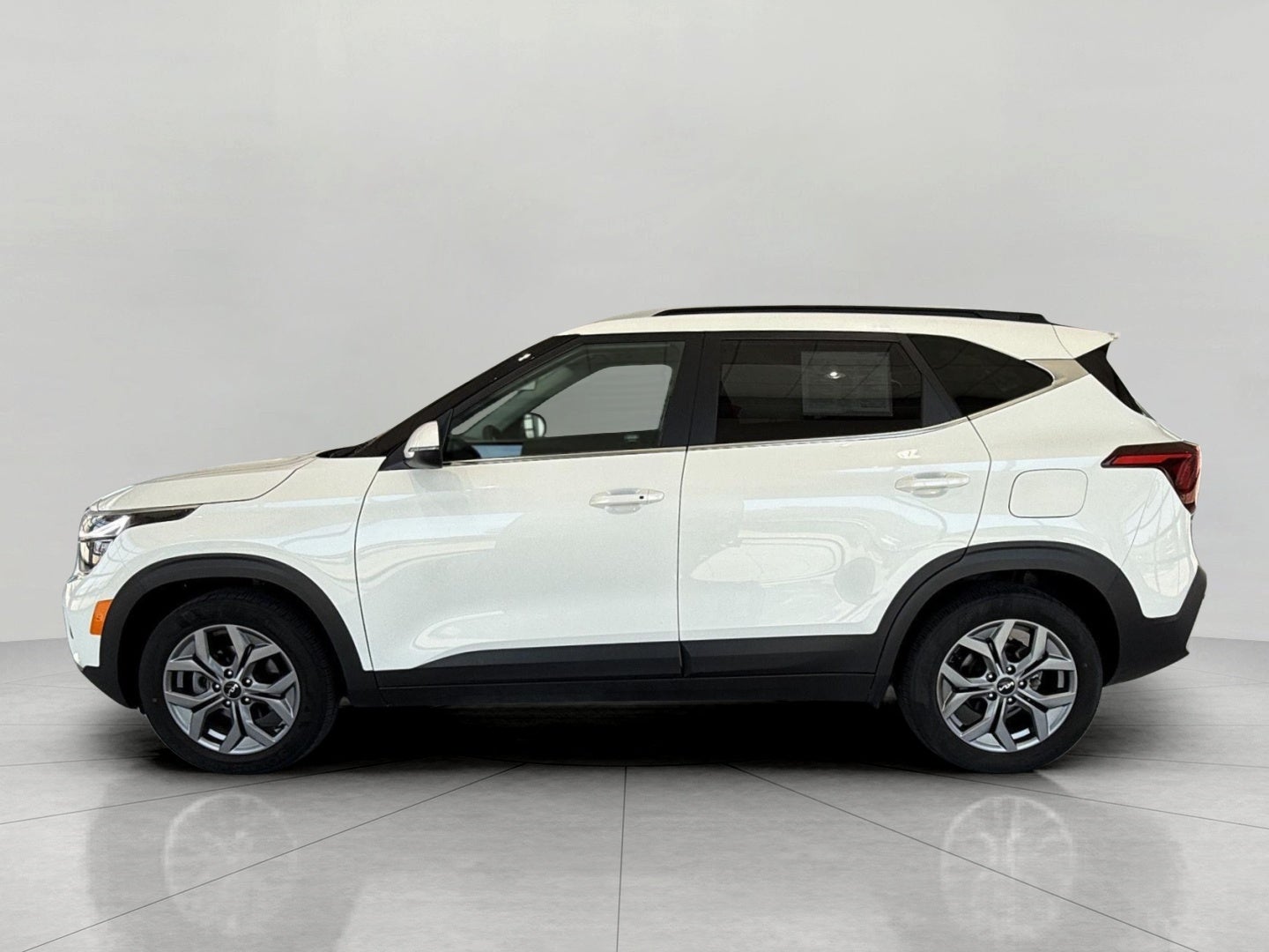 2024 Kia Seltos S IVT FWD