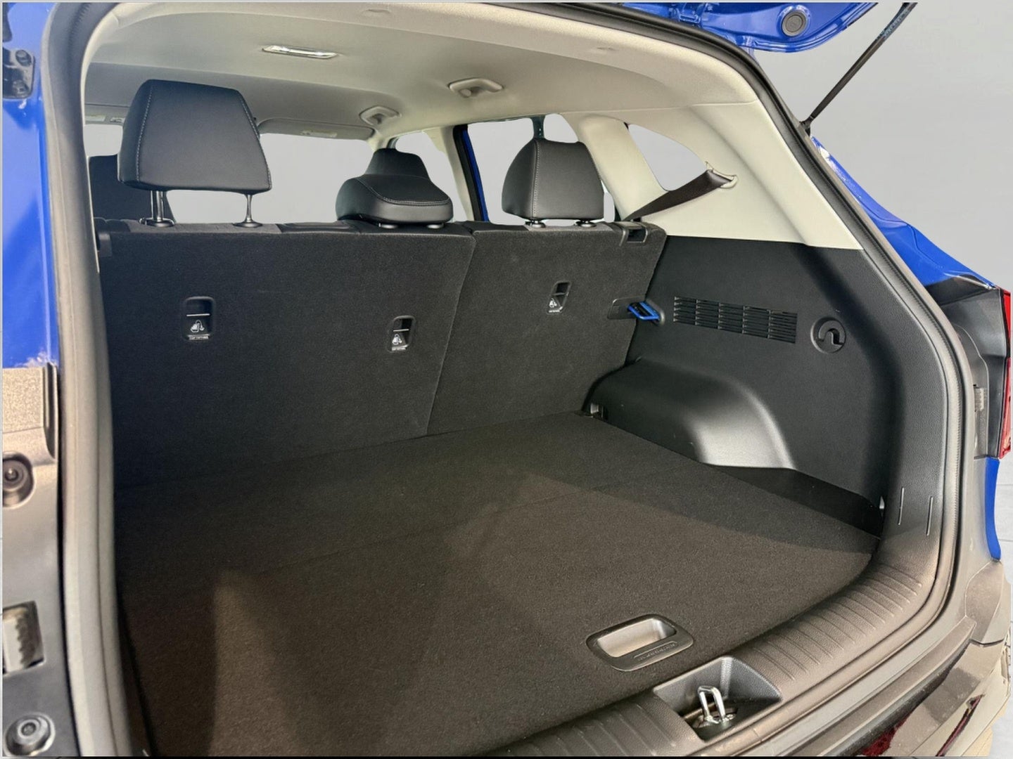 2025 Kia Seltos X-Line DCT AWD