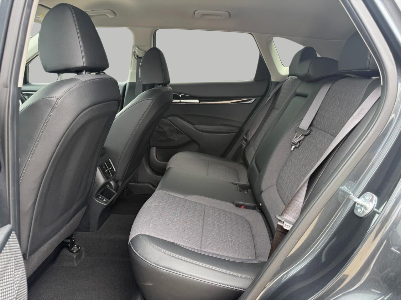 2024 Kia Seltos S IVT AWD