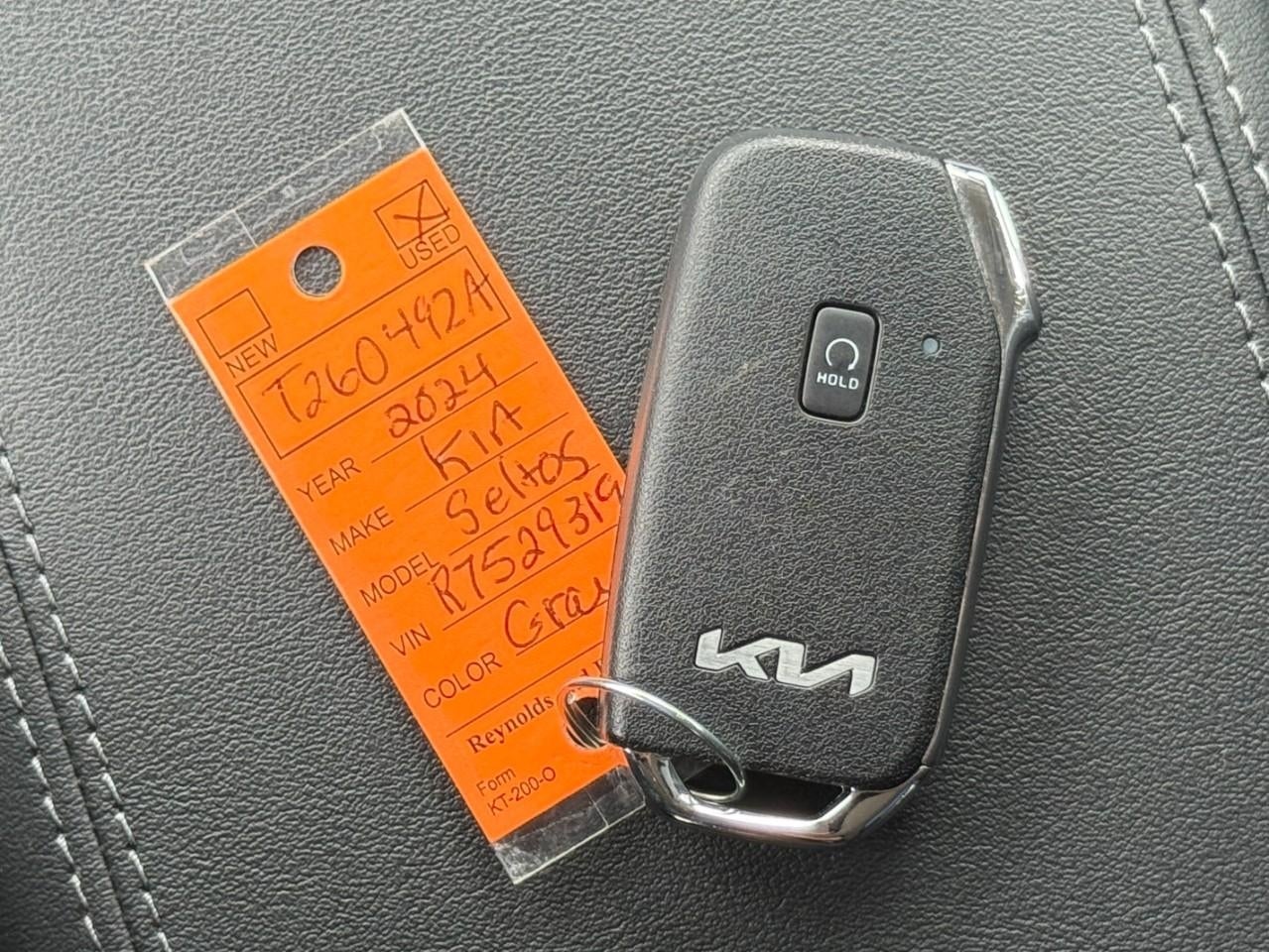 2024 Kia Seltos S IVT AWD