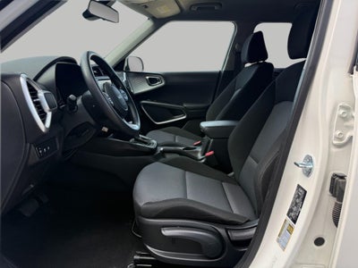 2023 Kia Soul LX IVT