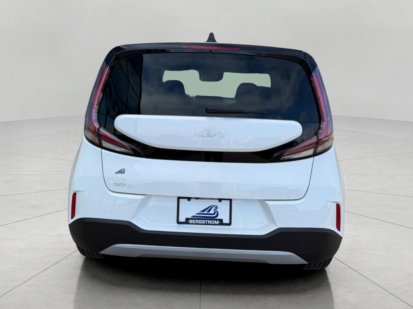 2023 Kia Soul LX IVT