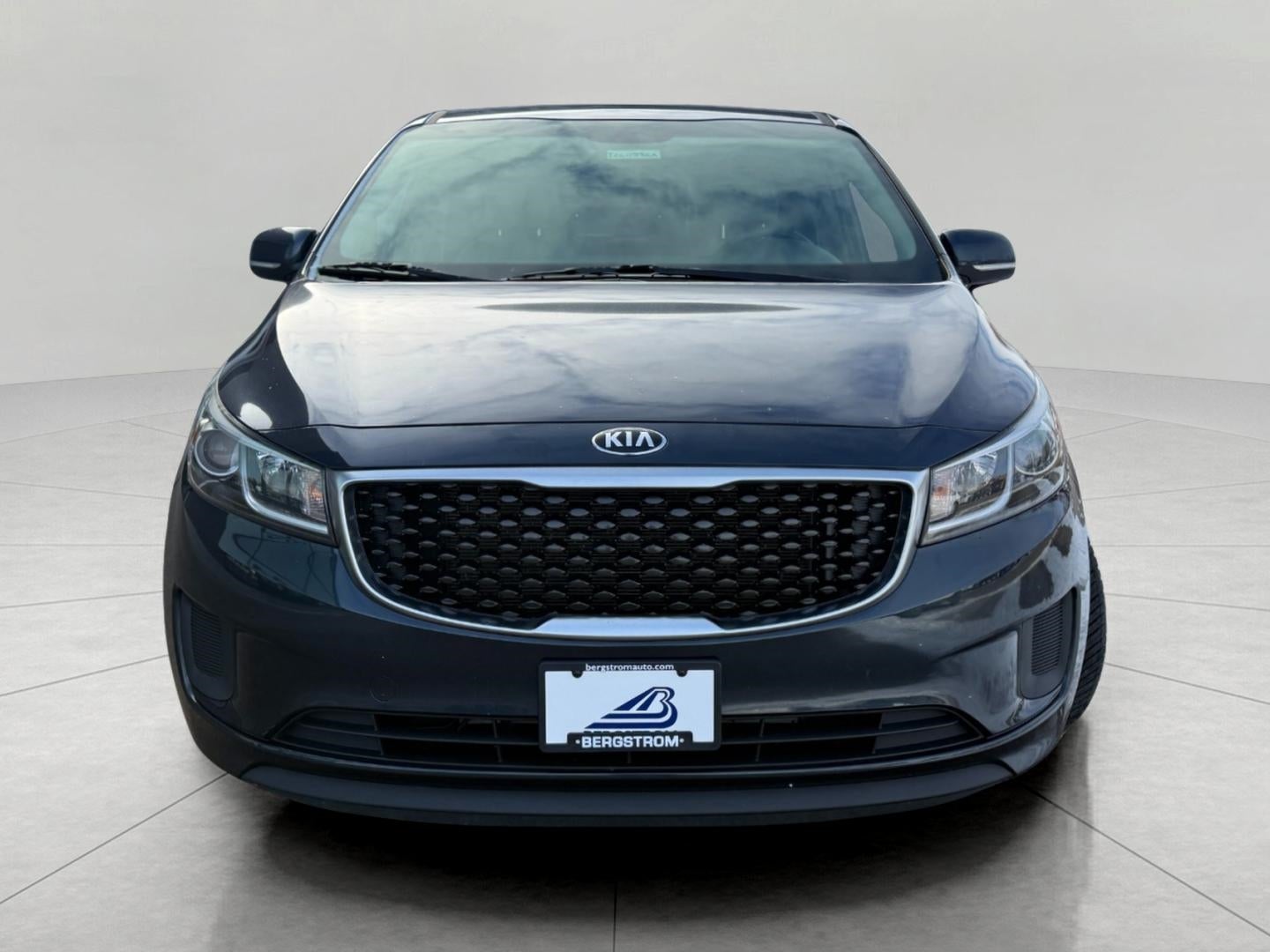 Used 2016 Kia Sedona LX with VIN KNDMB5C14G6130769 for sale in Appleton, WI