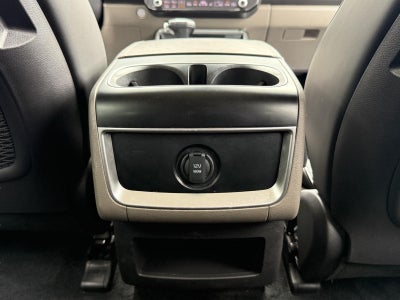 2025 Kia Carnival LXS FWD