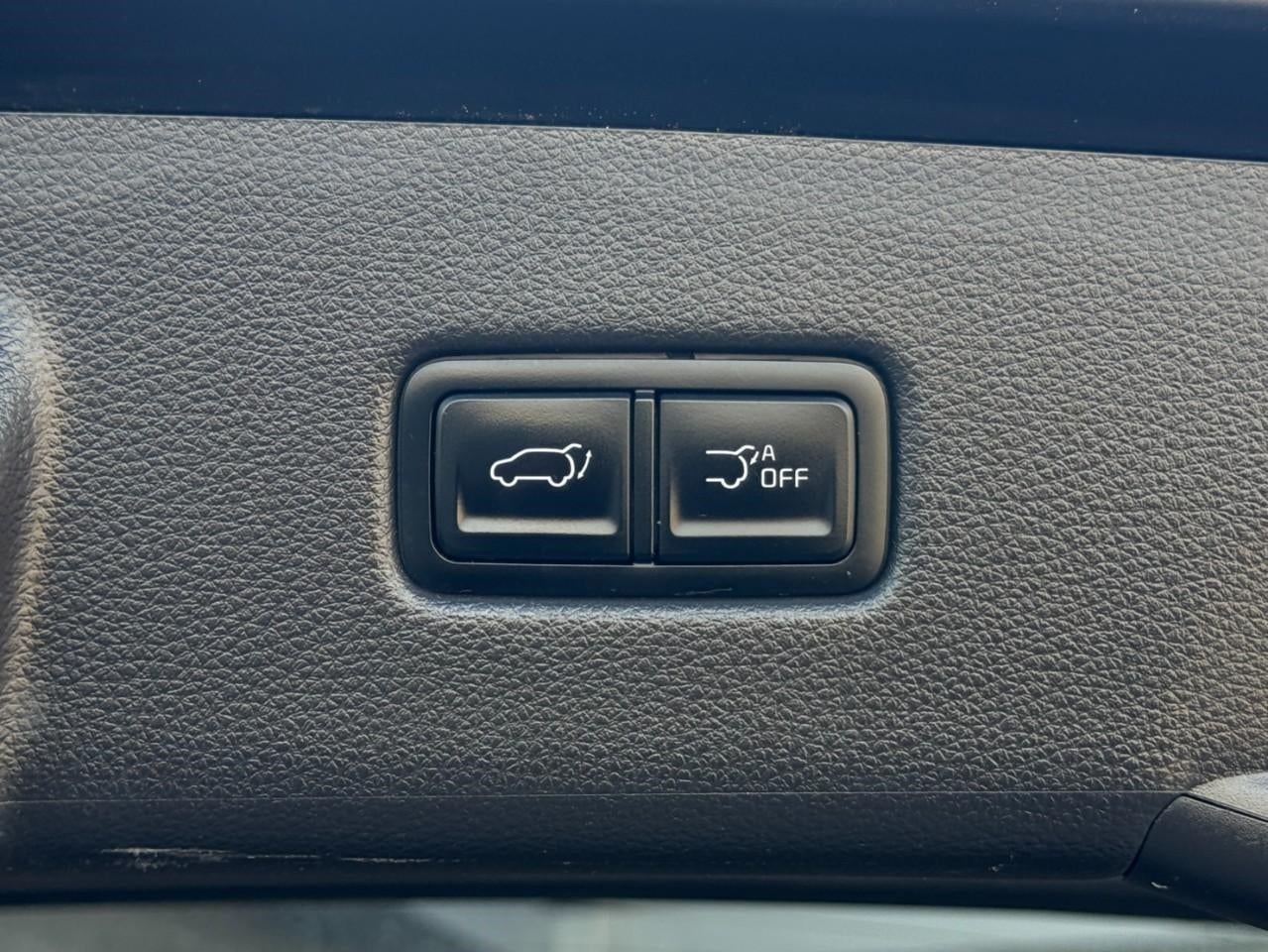 2024 Kia Carnival EX FWD