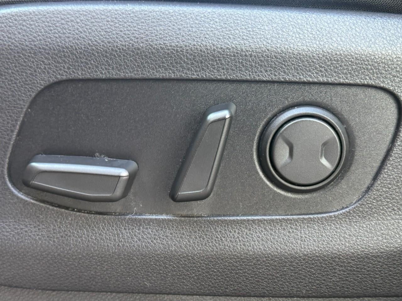 2024 Kia Carnival EX FWD
