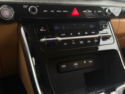 2024 Kia Carnival EX FWD