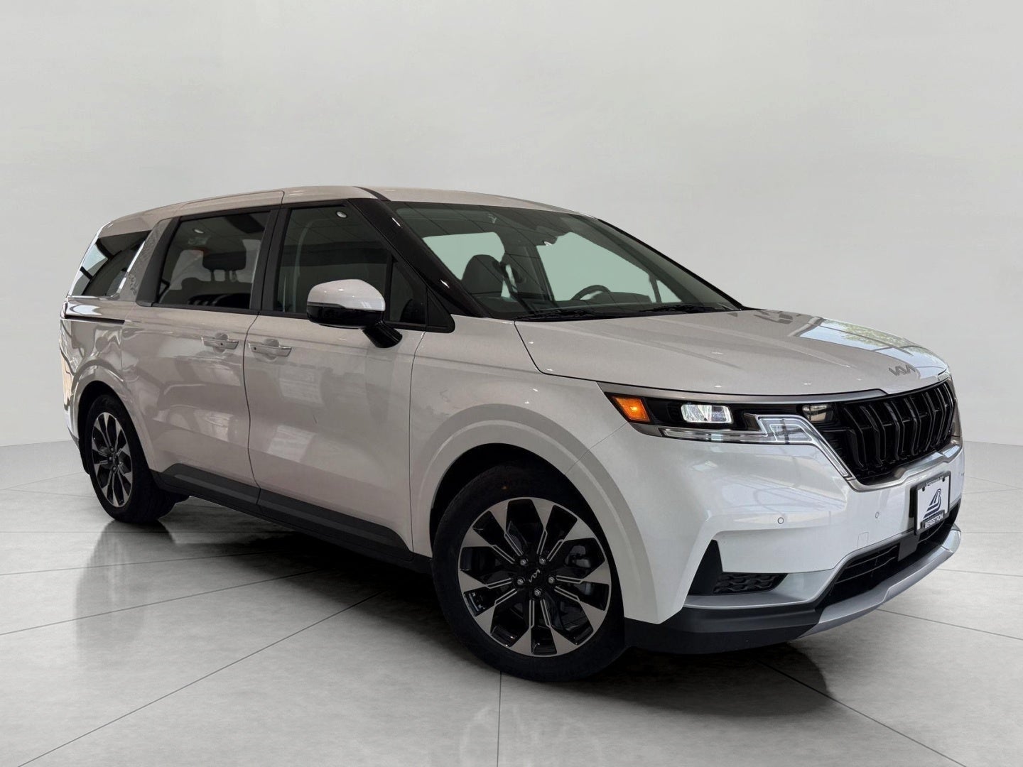 2024 Kia Carnival EX FWD