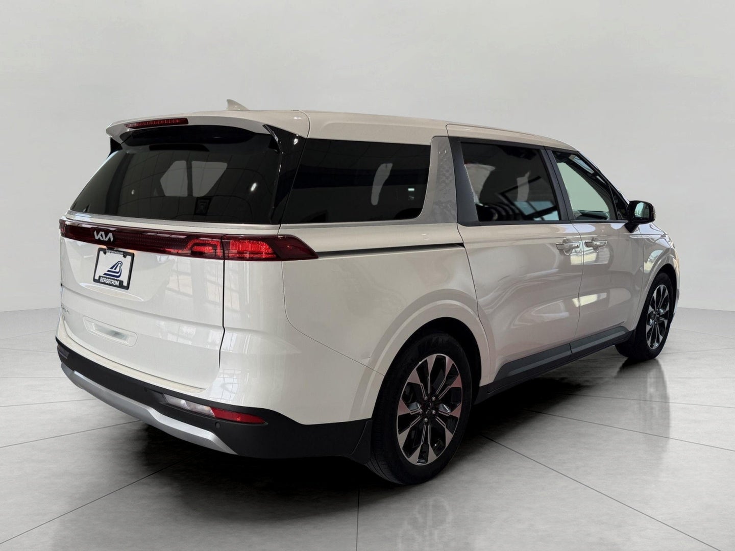 2024 Kia Carnival EX FWD