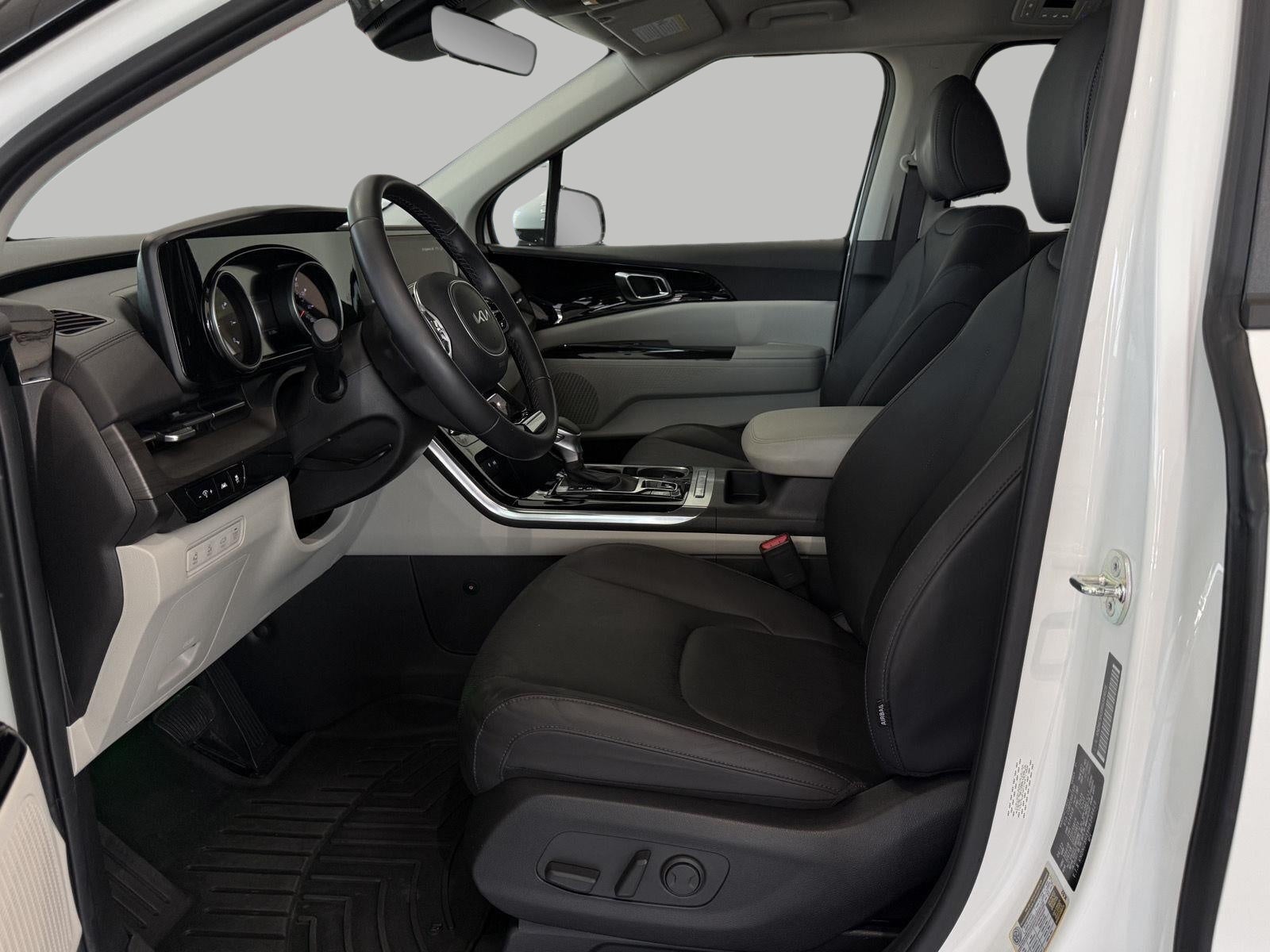 2024 Kia Carnival EX FWD