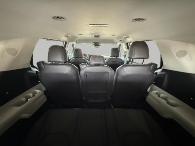 2024 Kia Carnival EX FWD