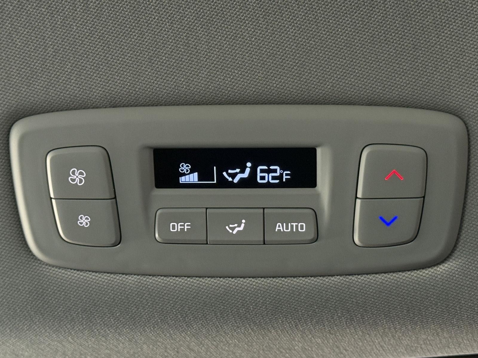 2024 Kia Carnival EX FWD