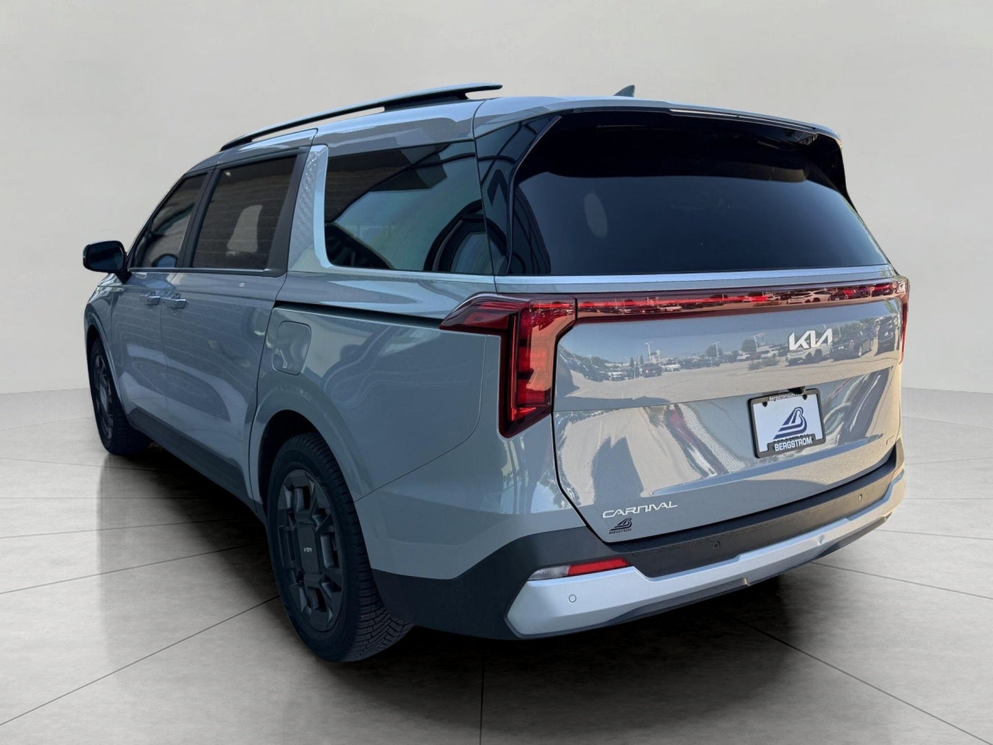 2025 Kia Carnival Hybrid EX FWD