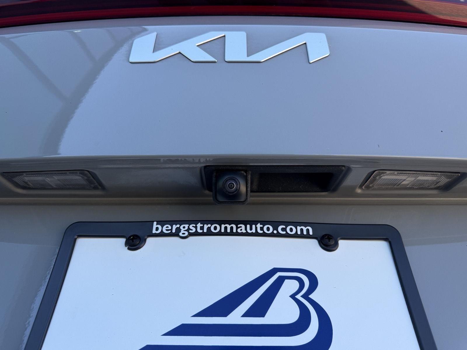2025 Kia Carnival Hybrid EX FWD