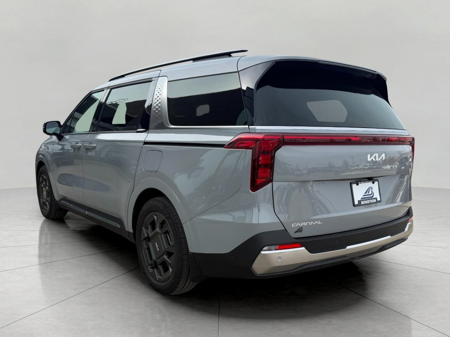 2026 Kia Carnival SX FWD