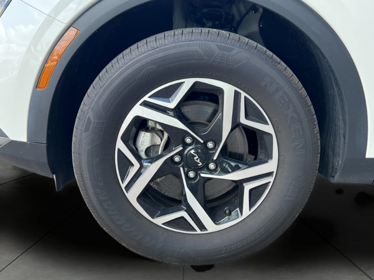 2025 Kia Sportage LX AWD