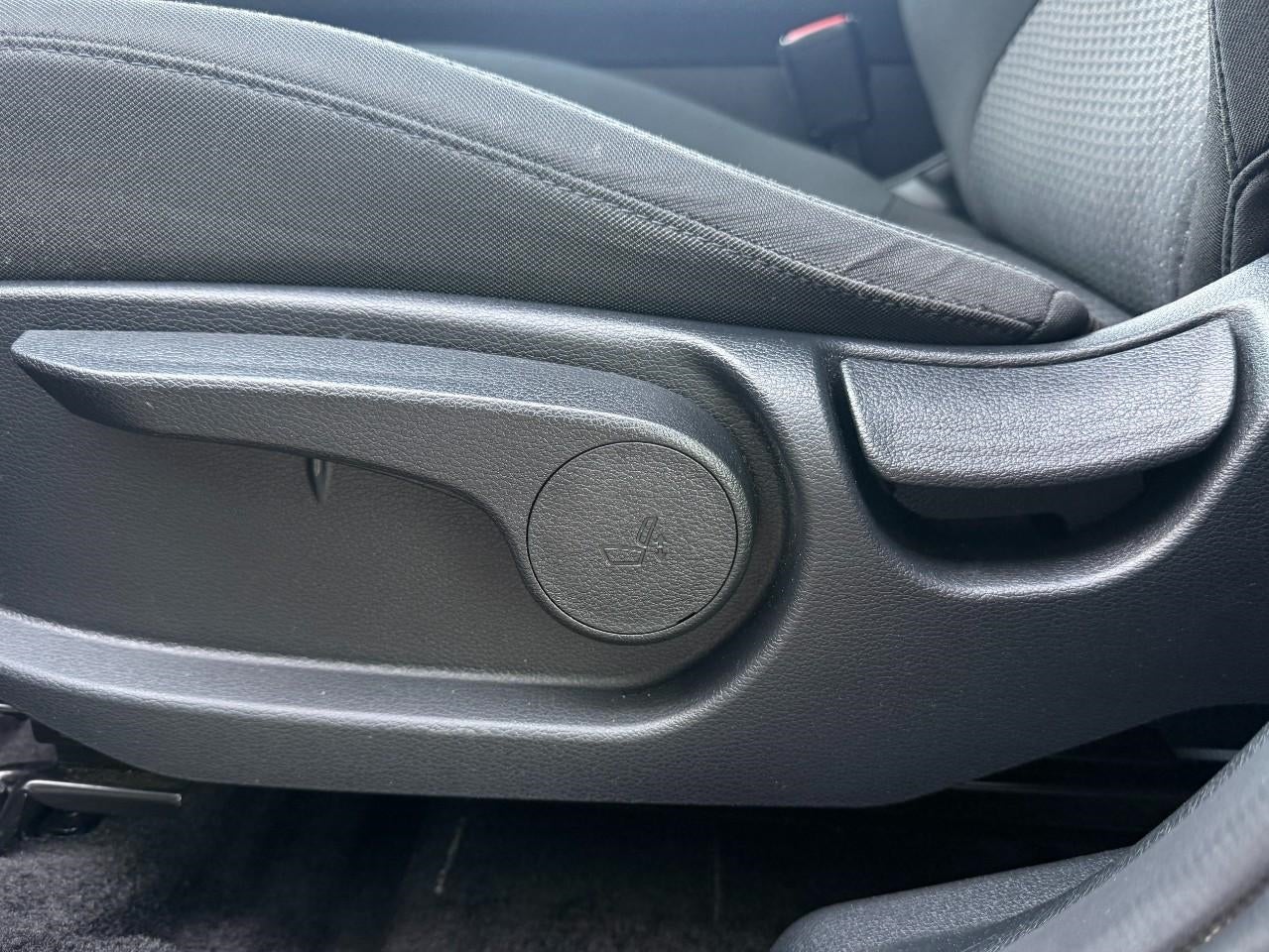 2025 Kia Sportage LX AWD