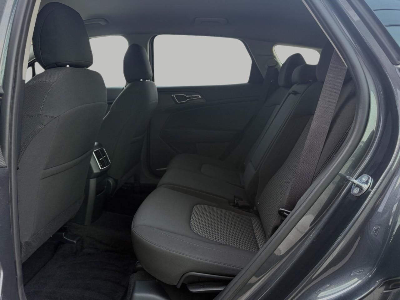 2025 Kia Sportage LX AWD