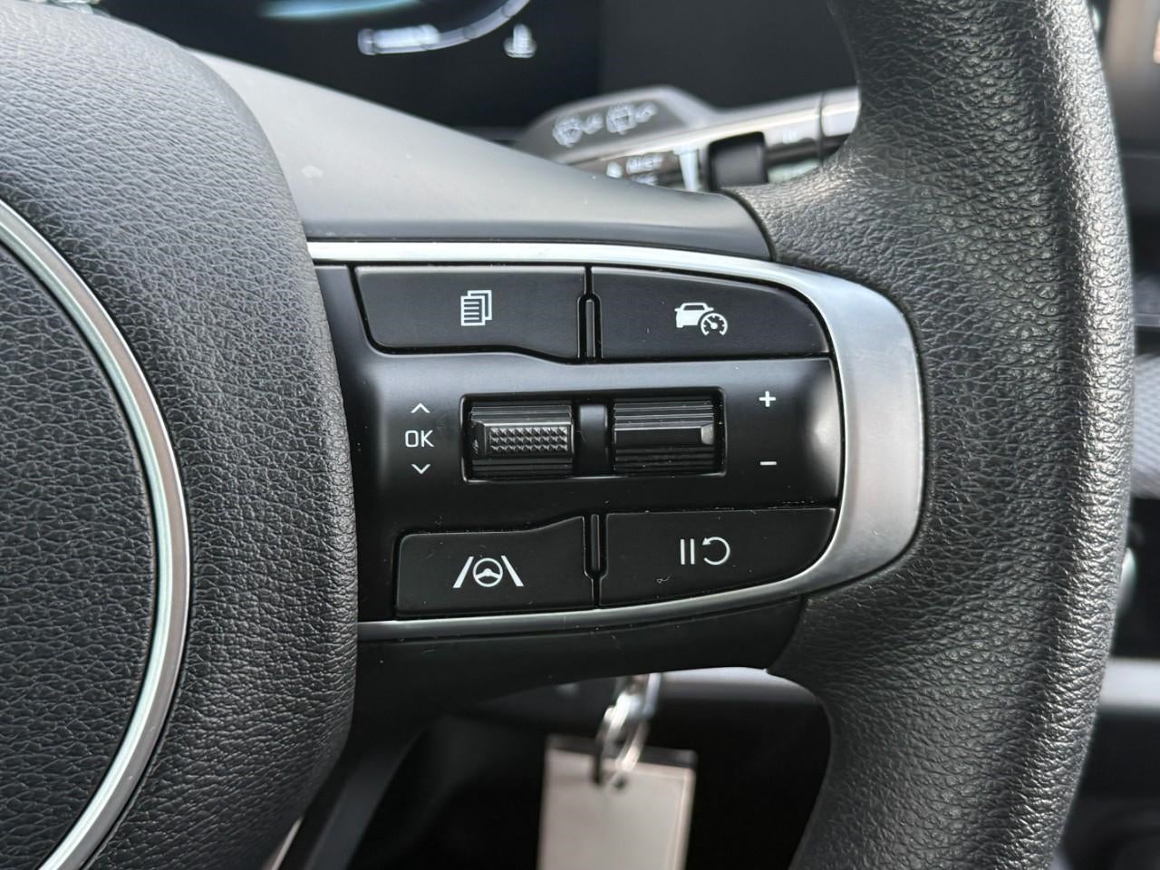 2025 Kia Sportage LX AWD