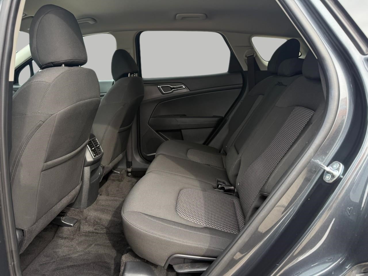 2025 Kia Sportage LX AWD