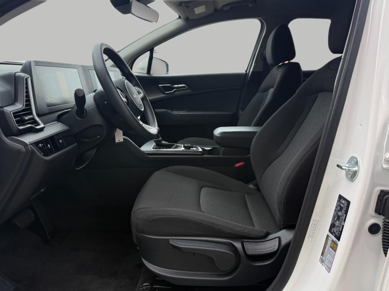 2025 Kia Sportage LX AWD