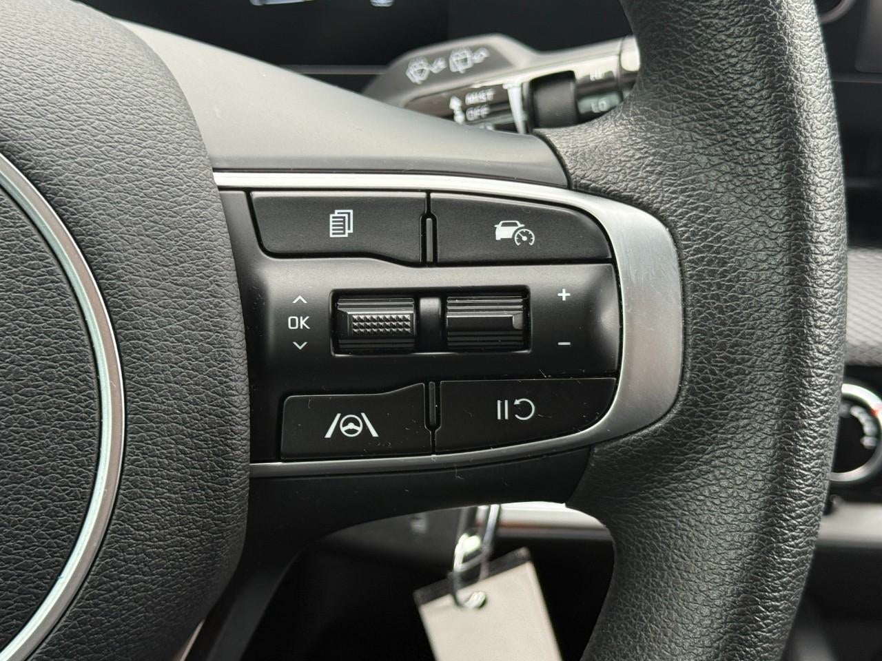 2025 Kia Sportage LX AWD