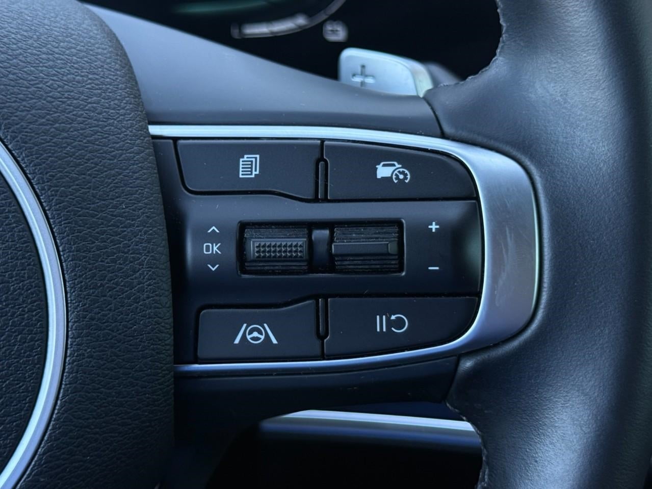 2023 Kia Sportage Hybrid EX AWD
