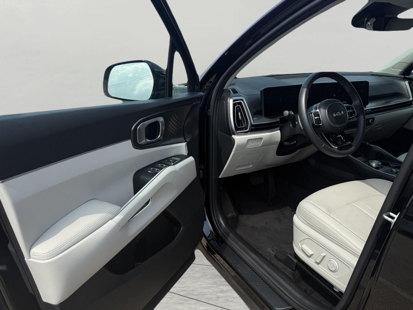 2025 Kia Sorento Hybrid EX AWD