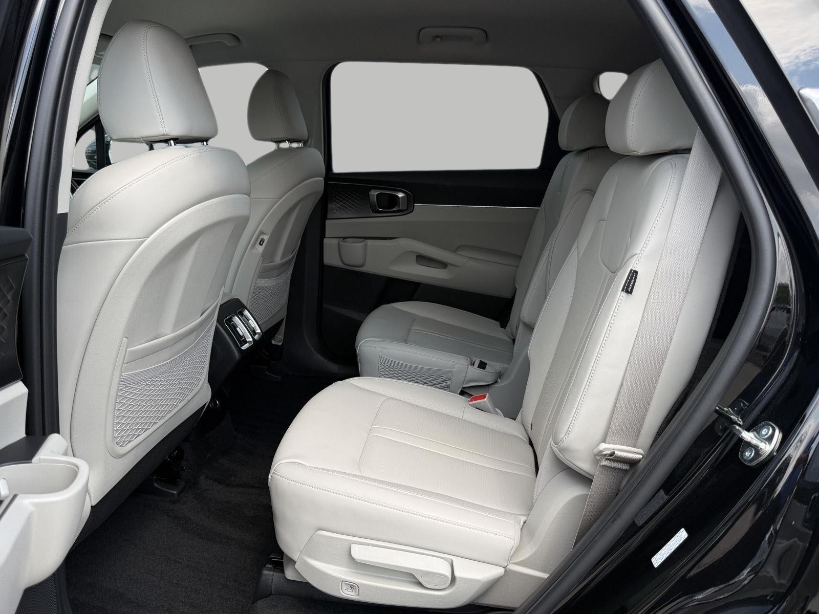 2025 Kia Sorento Hybrid EX AWD