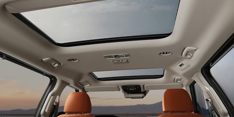 2024 Kia Carnival moonroof