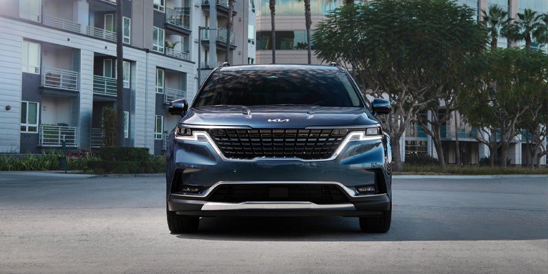2024 Kia Carnival on asphalt