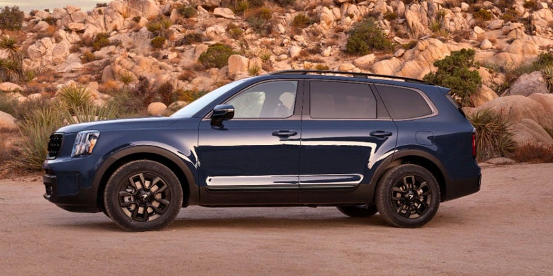 2024 Kia Telluride Side View