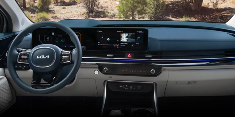 2025 Kia Carnival Hybrid driver's dashboard