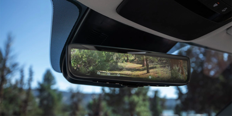 2025 Kia Carnival Hybrid digital rearview